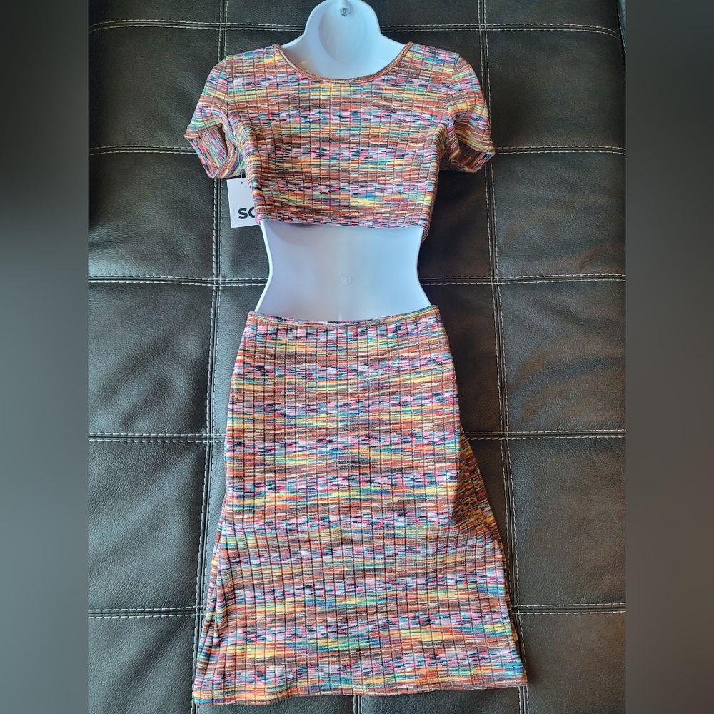 Spring Dress NWT - Picture 3 of 9